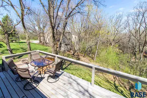 5004 E Terry Peak Ln, Sioux Falls, SD 57110 photo 15