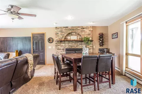 3312 S Daniel Dr, Sioux Falls, SD 57110 photo 12