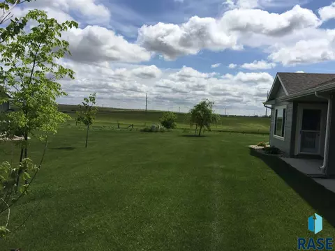 5302 W Eucalyptus Pl, Sioux Falls, SD 57107 photo 20