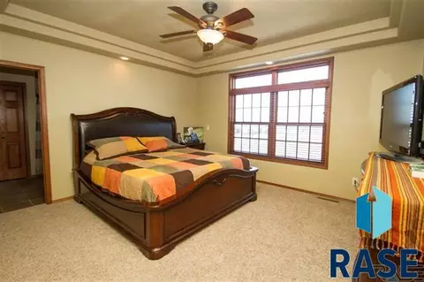 3300 E Madison St, Sioux Falls, SD 57110 photo 14