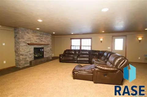 3300 E Madison St, Sioux Falls, SD 57110 photo 23
