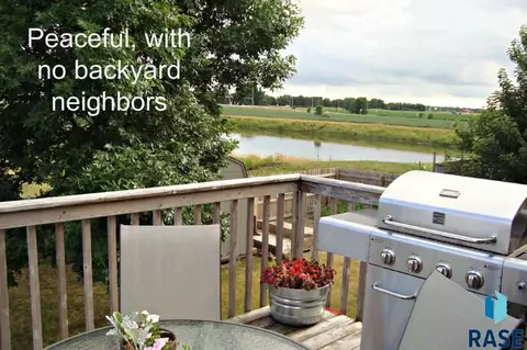 1405 67th St N, Sioux Falls, SD 57104 photo 7