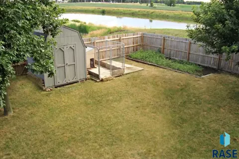 1405 67th St N, Sioux Falls, SD 57104 photo 6
