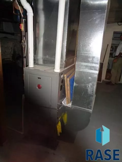 620 E 4th St, Canton, SD 57013 photo 10