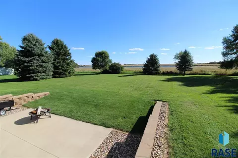 27116 Ash Ct, Tea, SD 57064 photo 2