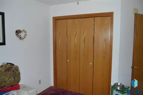 Undisclosed, Sioux Falls, SD 57108 photo 14