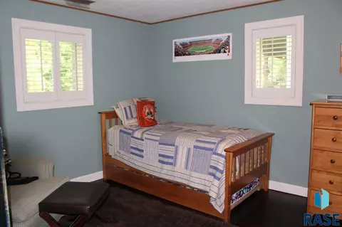 1308 E Otonka Trl, Sioux Falls, SD 57103 photo 13