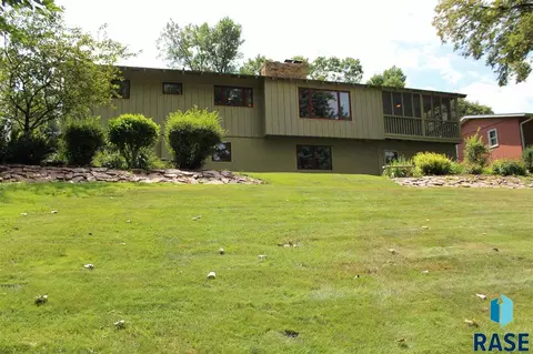 1308 E Otonka Trl, Sioux Falls, SD 57103 photo 21