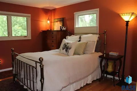 1308 E Otonka Trl, Sioux Falls, SD 57103 photo 11