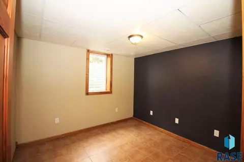 501 N Rose Ave, Tea, SD 57064 photo 25