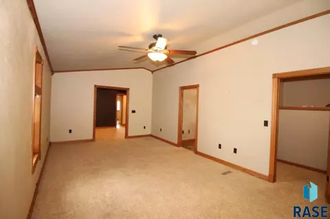 501 N Rose Ave, Tea, SD 57064 photo 13