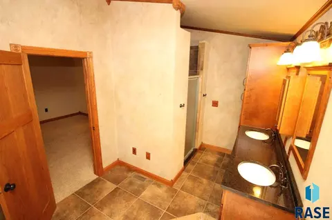 501 N Rose Ave, Tea, SD 57064 photo 18