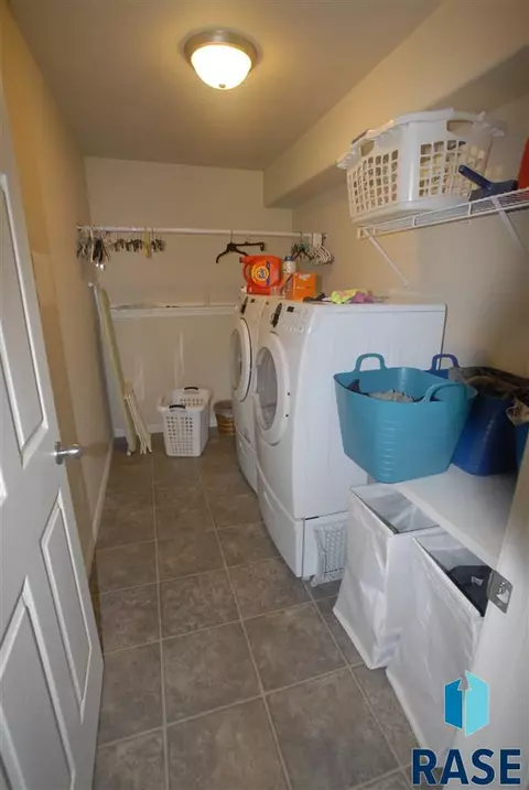 1309 W Creekside Dr, Brandon, SD 57005 photo 15