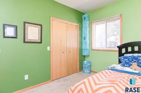 1908 E 8th St, Sioux Falls, SD 57103 photo 17