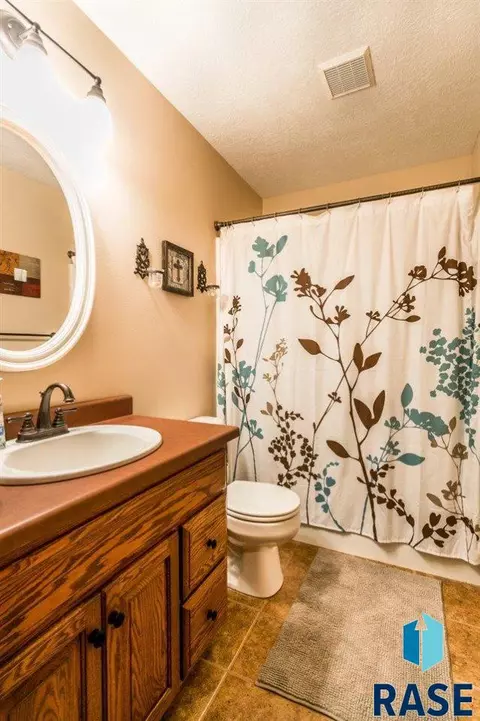 7208 W 64th St, Sioux Falls, SD 57106 photo 17