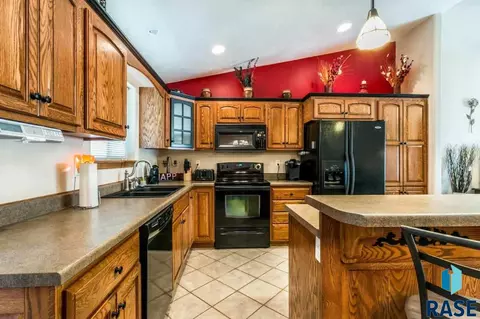 7208 W 64th St, Sioux Falls, SD 57106 photo 4
