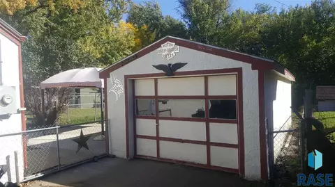 116 S Williams Ave, Sioux Falls, SD 57104 photo 10