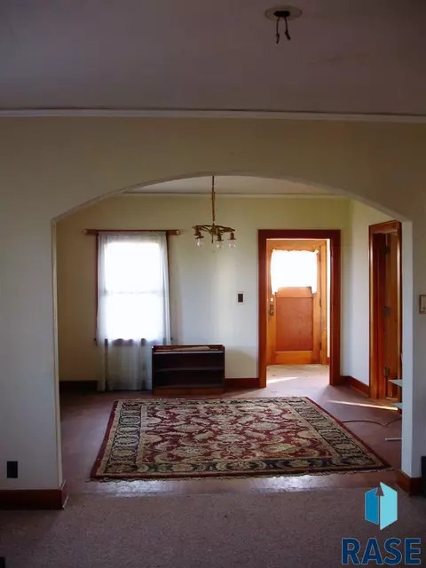 1220 E Fourth St, Freeman, SD 57029 photo 4