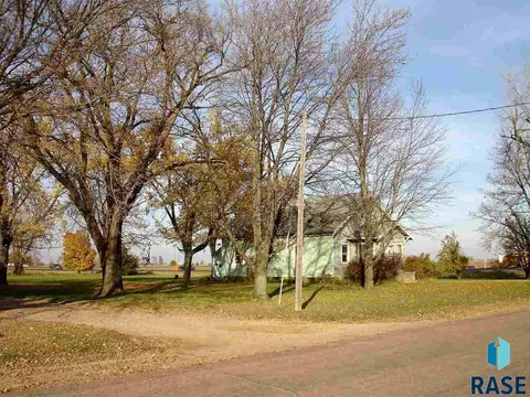 1220 E Fourth St, Freeman, SD 57029 photo 30