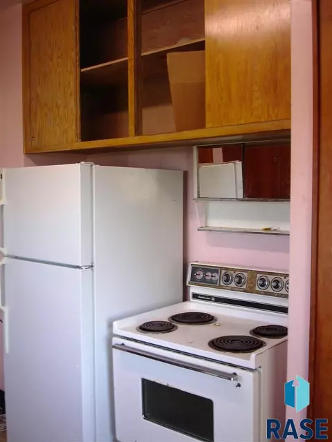 1220 E Fourth St, Freeman, SD 57029 photo 13