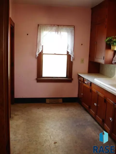 1220 E Fourth St, Freeman, SD 57029 photo 12