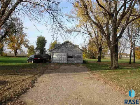 1220 E Fourth St, Freeman, SD 57029 photo 25