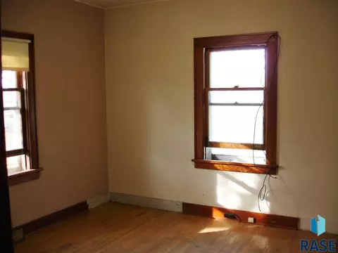 1220 E Fourth St, Freeman, SD 57029 photo 10