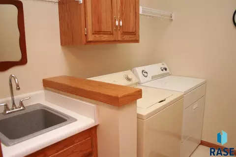 6002 S Tomar Rd, Sioux Falls, SD 57108 photo 17