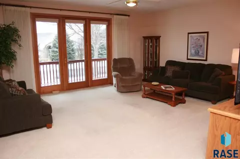 6002 S Tomar Rd, Sioux Falls, SD 57108 photo 9