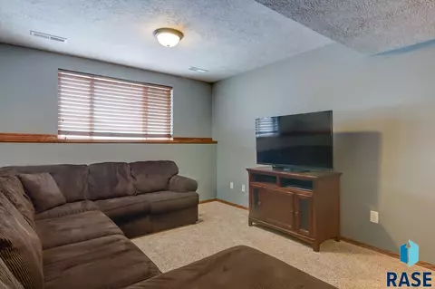 6908 W 67th St, Sioux Falls, SD 57106 photo 19