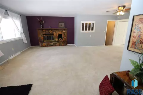 3505 E 24th St, Sioux Falls, SD 57103 photo 7