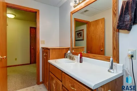 3521 E Braeburn Cir, Sioux Falls, SD 57103 photo 29