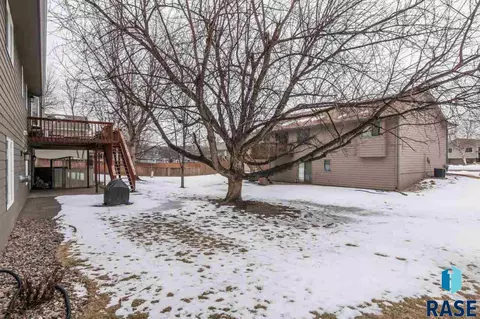 3521 E Braeburn Cir, Sioux Falls, SD 57103 photo 33
