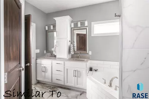 2223 E Stone Pointe Cir, Sioux Falls, SD 57108 photo 9