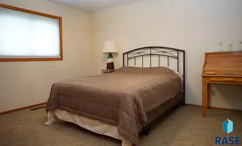 3600 E Dudley Ln, Sioux Falls, SD 57103 photo 15