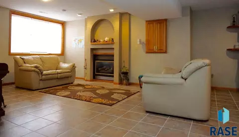 3600 E Dudley Ln, Sioux Falls, SD 57103 photo 17