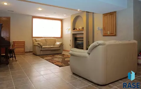 3600 E Dudley Ln, Sioux Falls, SD 57103 photo 18