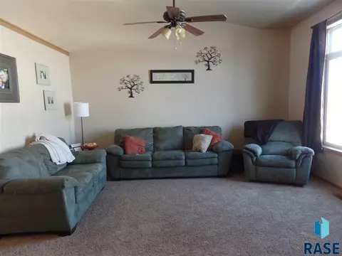 Undisclosed, Sioux Falls, SD 57107 photo 8