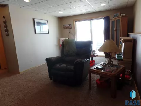 Undisclosed, Sioux Falls, SD 57107 photo 16