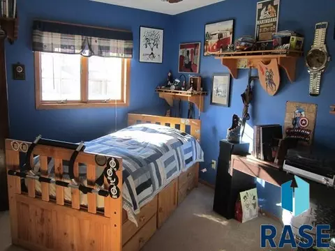 418 Cedar Ct, Madison, SD 57042 photo 14