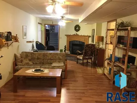 418 Cedar Ct, Madison, SD 57042 photo 21