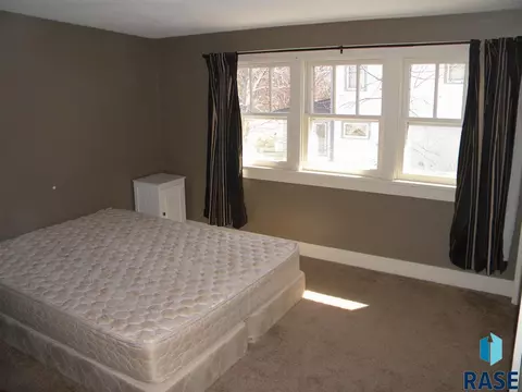 509 N Blanche Ave, Madison, SD 57042 photo 25