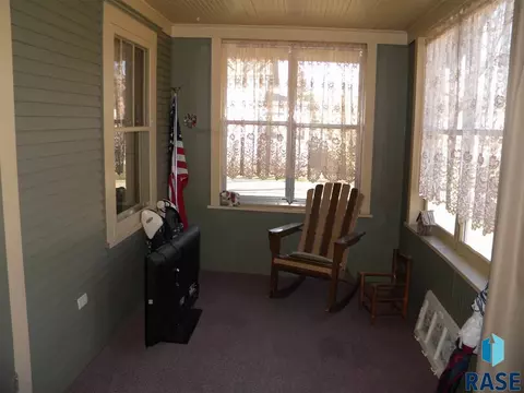 509 N Blanche Ave, Madison, SD 57042 photo 10