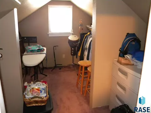 509 N Blanche Ave, Madison, SD 57042 photo 28