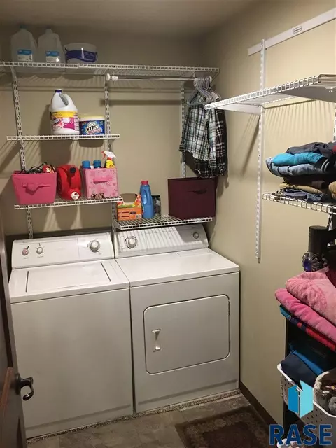 935 N Cole Ave, Tea, SD 57064 photo 24