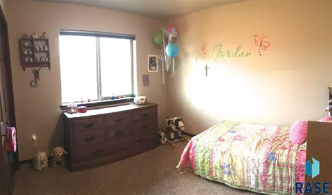 935 N Cole Ave, Tea, SD 57064 photo 18