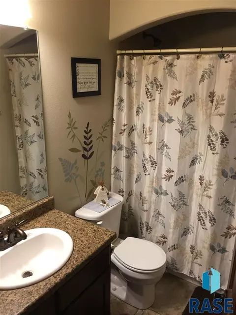 935 N Cole Ave, Tea, SD 57064 photo 20