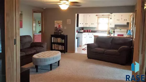 402 S Prospect Ave, Jasper, MN 56144 photo 2