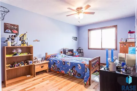 1205 N Caleb Ave, Sioux Falls, SD 57103 photo 23