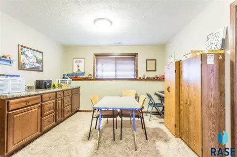 1205 N Caleb Ave, Sioux Falls, SD 57103 photo 20